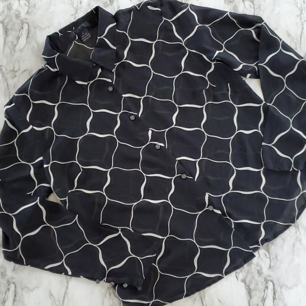 The Limited Button Down Size Large - image 1